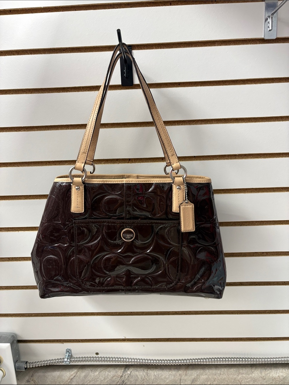Peyton Embossed Signature Patent Leather Tote (Style # F25187)